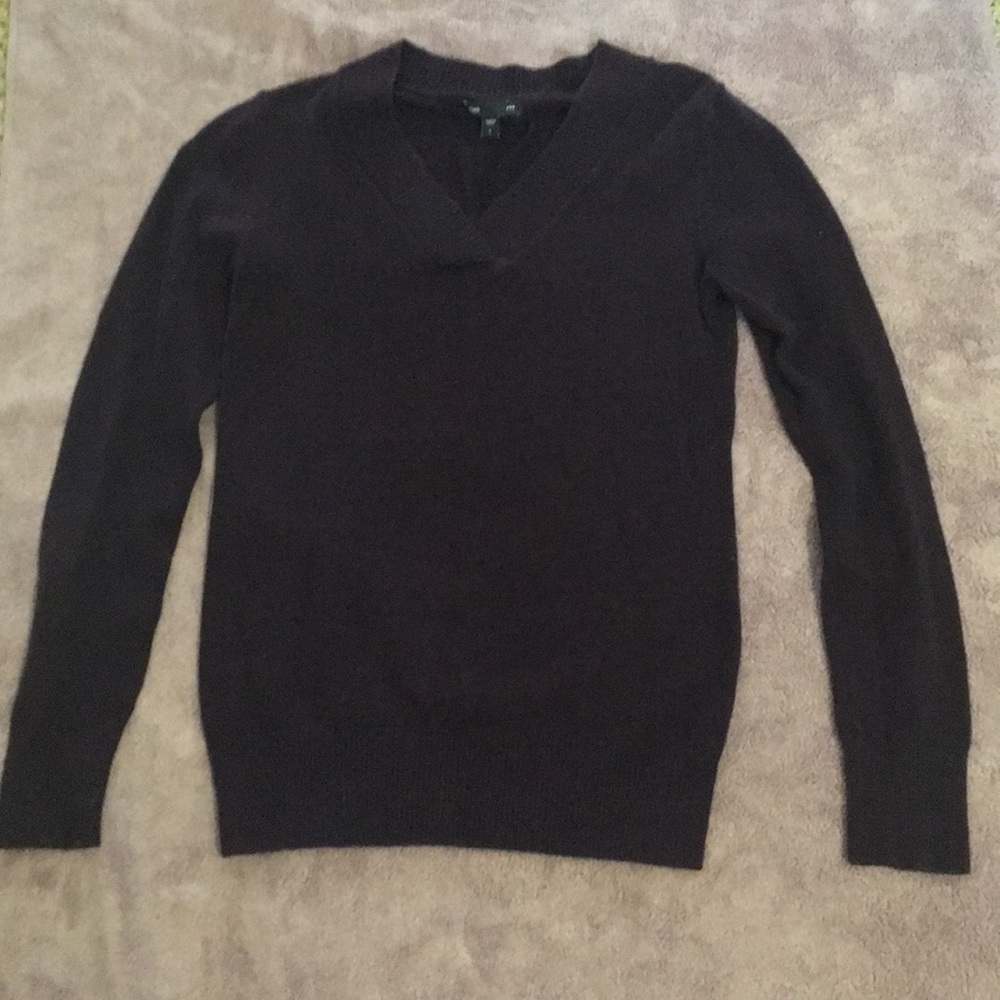 Fitted sweater